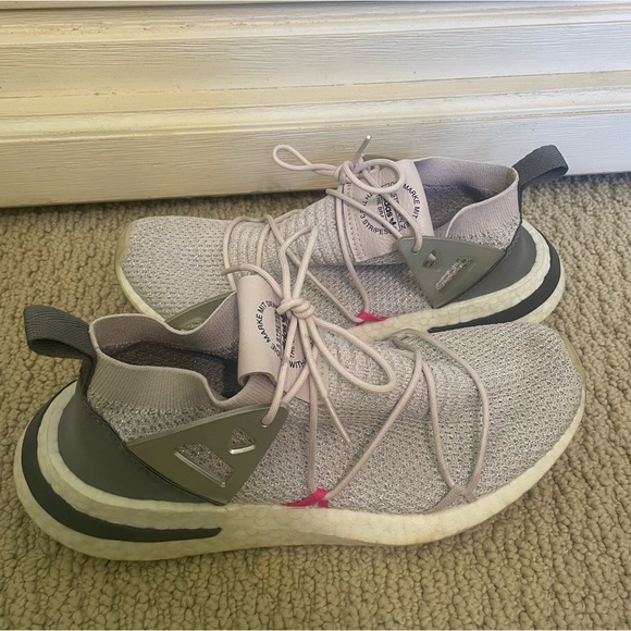 Adidas Women’s Arkyn ‘Lux Luster’ - Picture 1 of 3